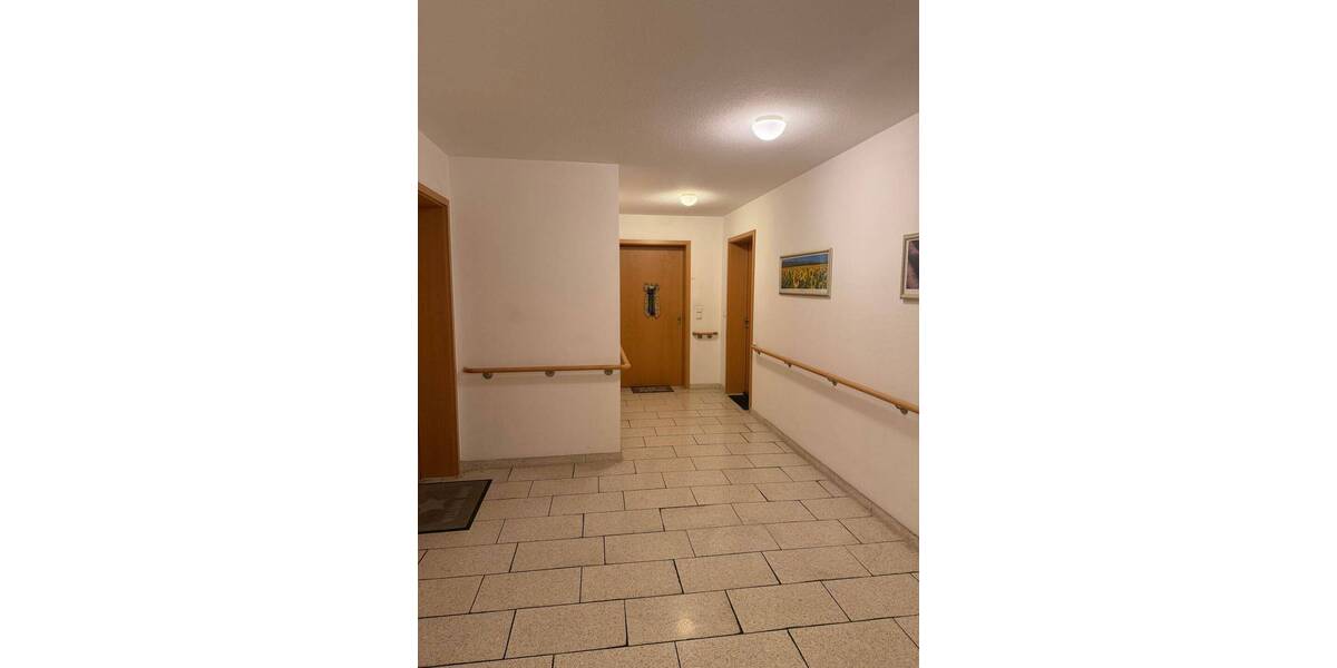 Etagenwohnung Duisburg Neudorf-Süd - 2 Zimmer, 72 m&sup2;, 730&euro; | Angebot:26834217