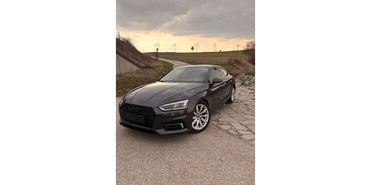 Audi A5 119.000 km 19.900 &euro; Eicken 41063