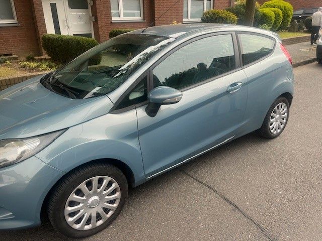 Ford Fiesta 75.000 km 4.300 &euro; Meerbusch 40670