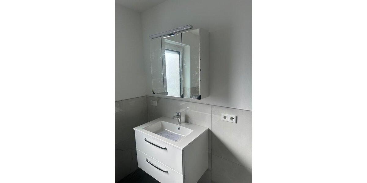 Erdgeschoßwohnung Titz - 4 Zimmer, 100 m&sup2;, 1.495&euro; | Angebot:25979588