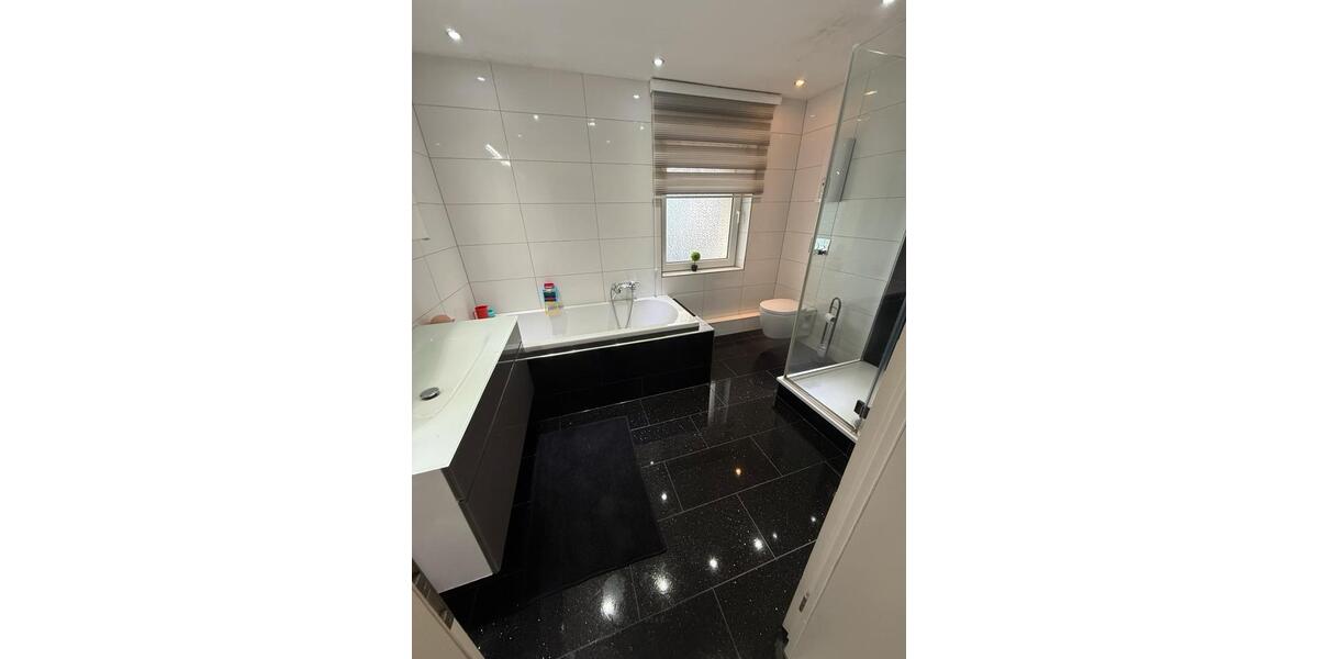 Maisonettenwohnung Nettetal - 4 Zimmer, 130 m&sup2;, 1.400&euro; | Angebot:26049830