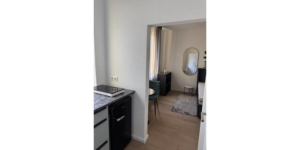 Etagenwohnung Mönchengladbach - 1 Zimmer, 20 m&sup2;, 690&euro; | Angebot:25718229