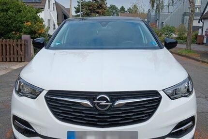 Opel Grandland (X) 95.000 km 11.700 &euro; Ratingen 40880