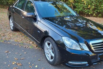 Mercedes-Benz E 200 127.014 km 12.390 &euro; Neuss 41462