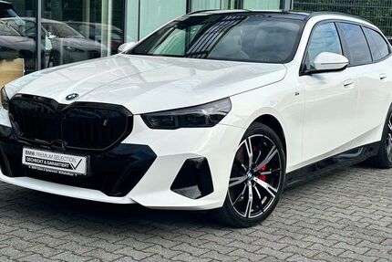 BMW i5 25.018 km 61.450 &euro; Mülheim 45472