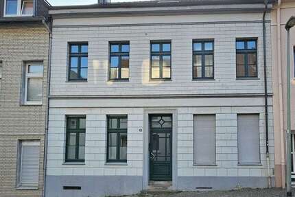 Haus Mönchengladbach - 10 Zimmer, 220 m&sup2;, 339.000&euro; | Angebot:24126534