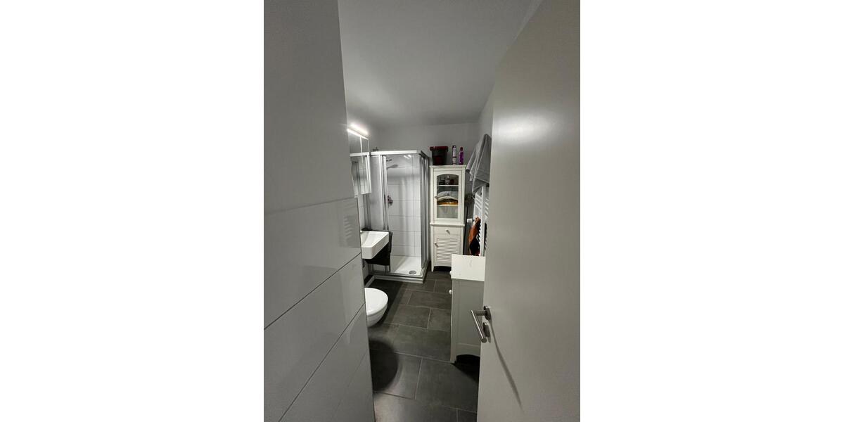 Etagenwohnung Viersen Hülsdonk - 1 Zimmer, 50 m&sup2;, 650&euro; | Angebot:26461469
