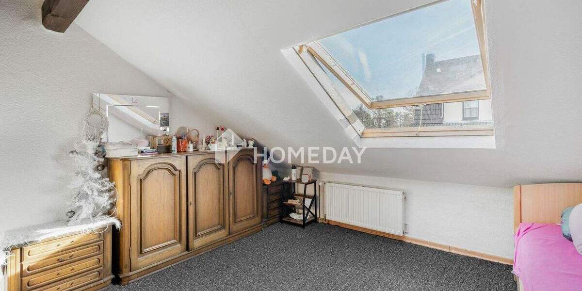 Reihenmittelhaus Mönchengladbach Rheindahlen - 7 Zimmer, 134 m&sup2;, 350.000&euro; | Angebot:25677740