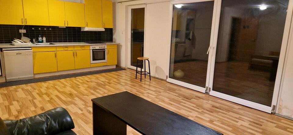 Etagenwohnung Düsseldorf Stadtbezirk 5 - 1 Zimmer, 62 m&sup2;, 1.060&euro; | Angebot:25963704