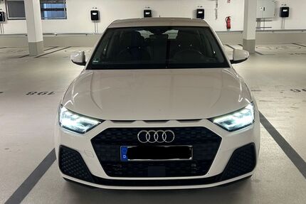 Audi A1 11.000 km 18.800 &euro; Düsseldorf 40477
