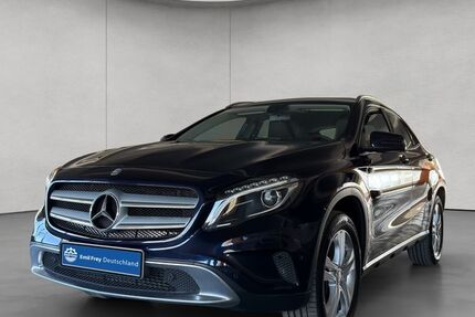 Mercedes-Benz GLA 200 111.211 km 15.950 &euro; Düsseldorf 40233