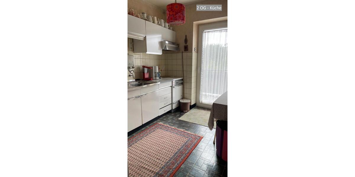Etagenwohnung Tönisvorst - 8 Zimmer, 153 m&sup2;, 2.150&euro; | Angebot:26683013