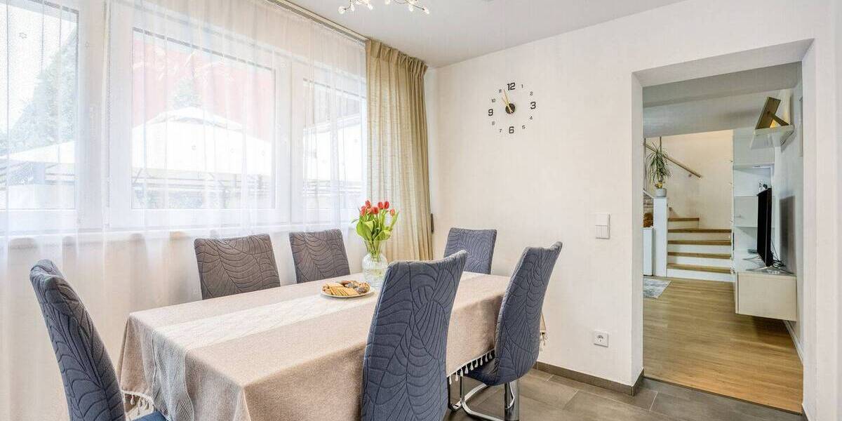 Reihenmittelhaus Meerbusch Lank-Latum - 5 Zimmer, 110 m&sup2;, 649.000&euro; | Angebot:26684129