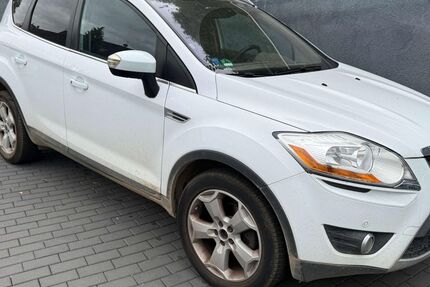 Ford Kuga 120.762 km 3.750 &euro; Mönchengladbach 41199