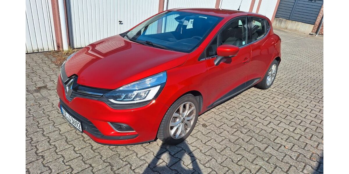 Renault Clio 137.000 km 5.800 &euro; Nettetal 41334