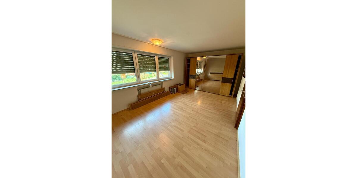 Reihenhaus Mönchengladbach Nord - 5.5 Zimmer, 110 m&sup2;, 350.000&euro; | Angebot:25396506