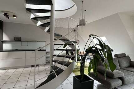 Wohnung Mönchengladbach West - 2 Zimmer, 55 m&sup2;, 1.100&euro; | Angebot:25991244