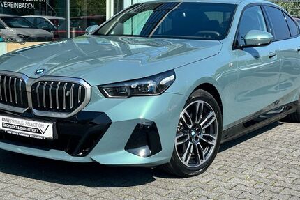 BMW i5 12.742 km 62.950 &euro; Mülheim 45472