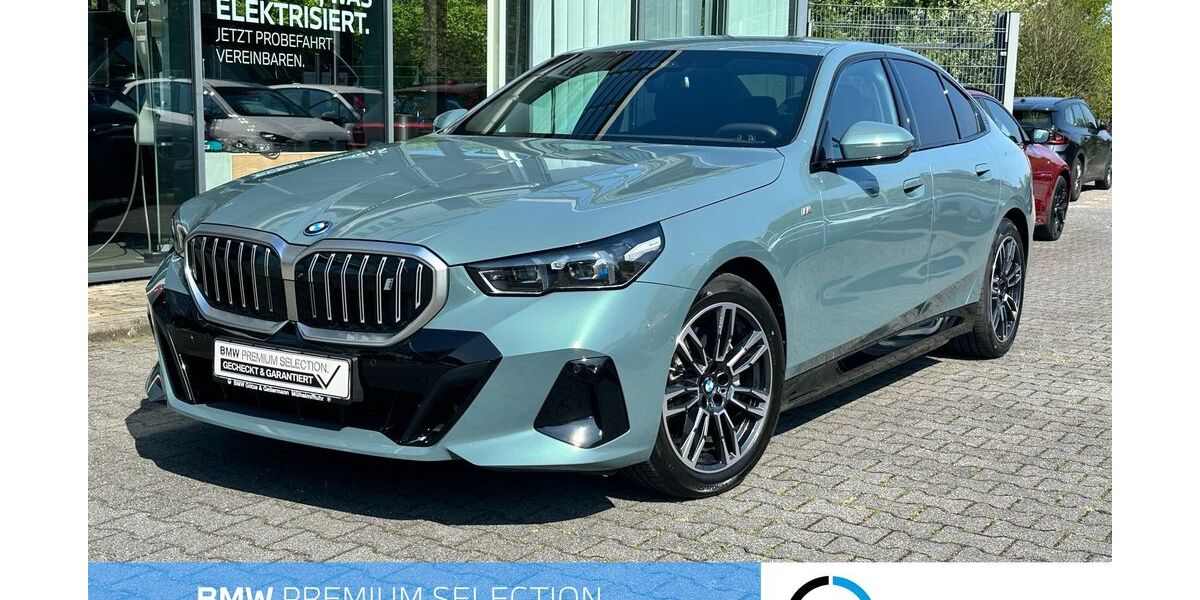 BMW i5 12.742 km 62.950 &euro; Mülheim 45472