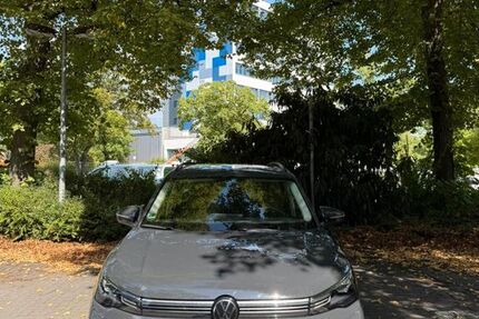 VW Tiguan 9.700 km 43.200 &euro; Düsseldorf 40223