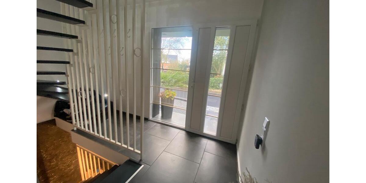 Einfamilienhaus Nettetal - 8 Zimmer, 150 m&sup2;, 479.000&euro; | Angebot:27090975