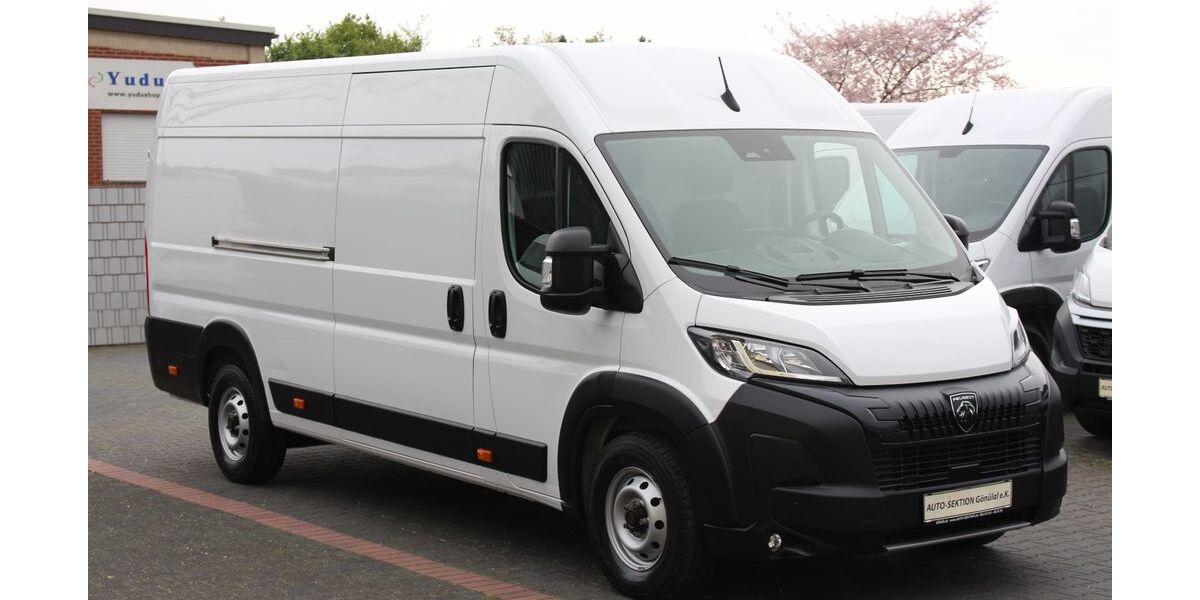 Peugeot Boxer 22.000 km 24.393 &euro; Mönchengladbach 41066