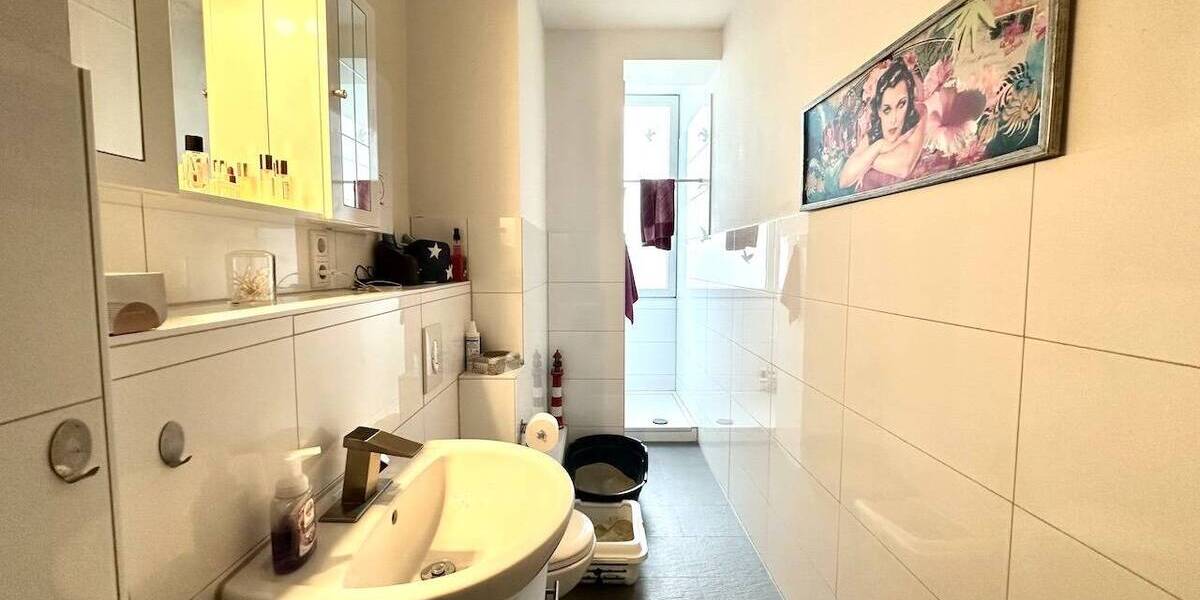 Mehrfamilienhaus, Wohnhaus Düsseldorf Heerdt - 6 Zimmer, 178 m&sup2;, 889.000&euro; | Angebot:26672410
