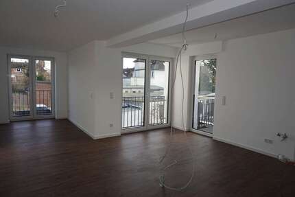 Wohnung Willich - 2 Zimmer, 87 m&sup2;, 1.300&euro; | Angebot:25472626