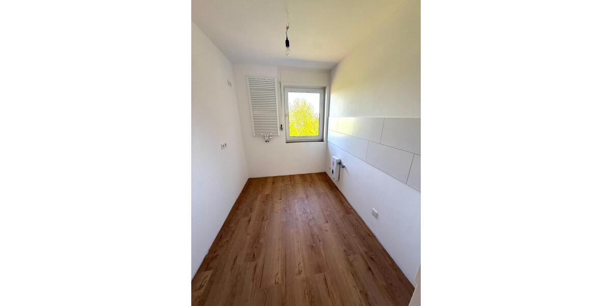 Etagenwohnung Korschenbroich - 3 Zimmer, 74 m&sup2;, 995&euro; | Angebot:26677436