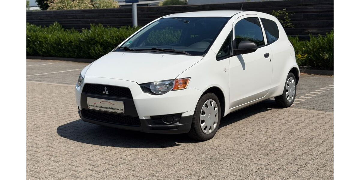 Mitsubishi Colt 116.500 km 2.490 &euro; Mönchengladbach 41063