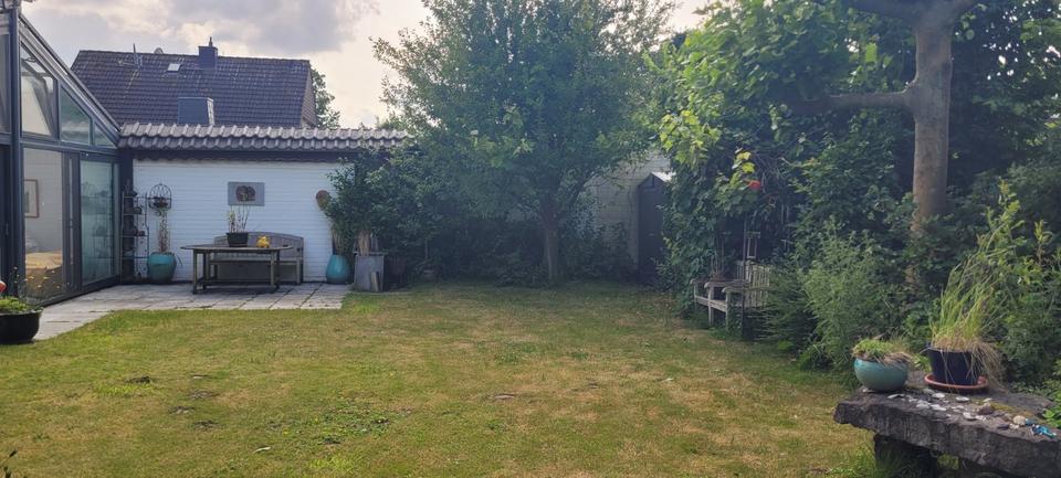 Einfamilienhaus Erkelenz - 8 Zimmer, 203 m&sup2;, 469.000&euro; | Angebot:24352170