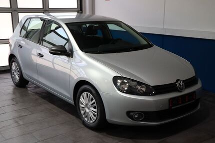 VW Golf 95.600 km 5.900 &euro; Neuss-Norf 41469