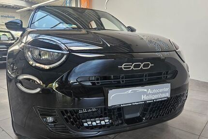 Fiat 600 21.818 km 16.980 &euro; Heiligenhaus 42579