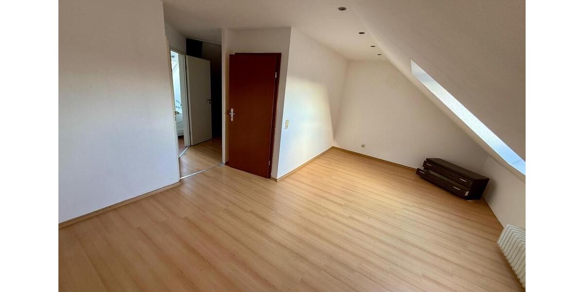 Reihenhaus Mönchengladbach Nord - 5.5 Zimmer, 110 m&sup2;, 350.000&euro; | Angebot:25396506