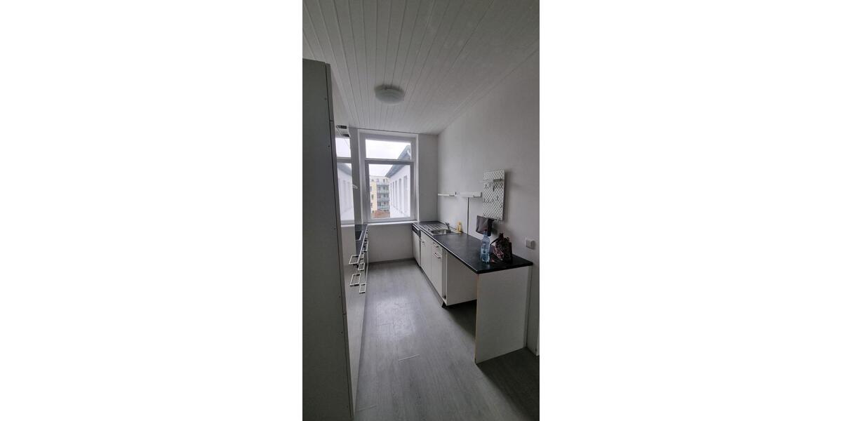 Etagenwohnung Krefeld Cracau - 2 Zimmer, 40 m&sup2;, 530&euro; | Angebot:25968659