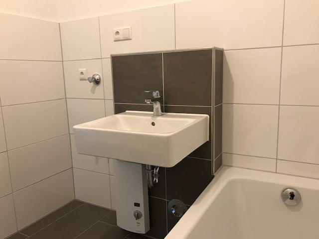 Etagenwohnung Mülheim an der Ruhr Broich - 3 Zimmer, 76 m&sup2;, 761&euro; | Angebot:25084536