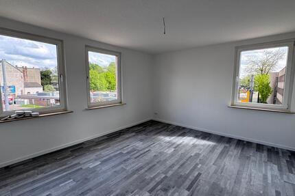 Wohnung Krefeld Cracau - 3 Zimmer, 65 m&sup2;, 565&euro; | Angebot:26618876
