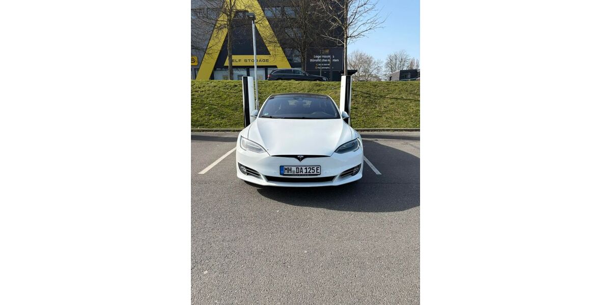Tesla Model S 242.000 km 21.000 &euro; Mülheim 45475