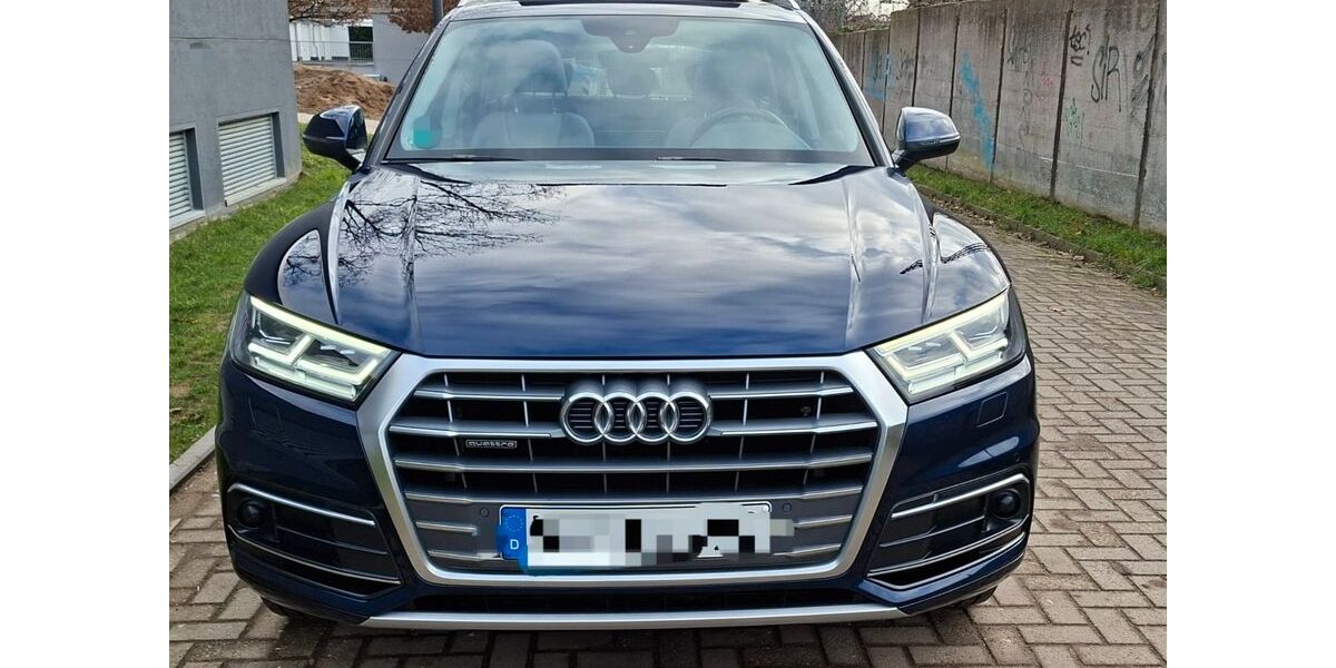 Audi Q5 121.500 km 24.990 &euro; Düsseldorf 40229