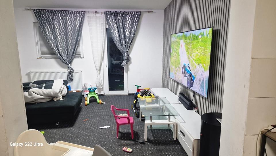 Erdgeschoßwohnung Grevenbroich Neuenhausen - 2.5 Zimmer, 70 m&sup2;, 700&euro; | Angebot:25987301