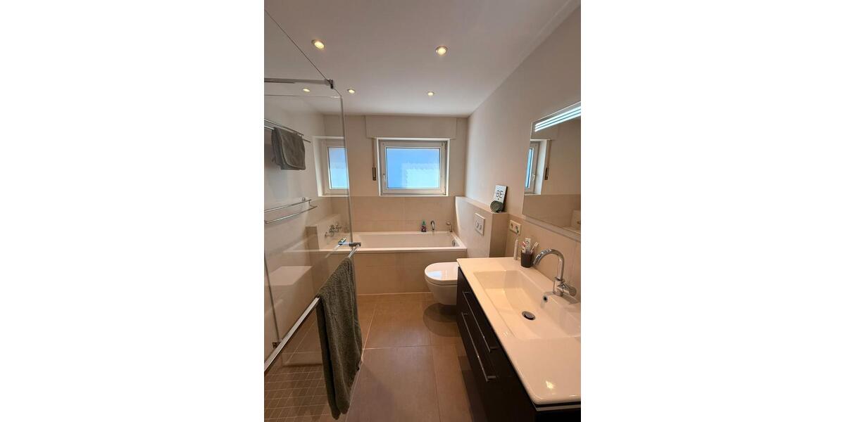 Doppelhaushälfte Krefeld Hülser Berg - 5 Zimmer, 136 m&sup2;, 765.000&euro; | Angebot:26476186