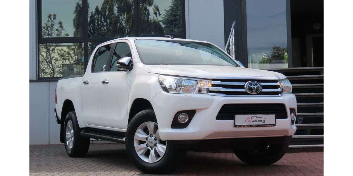 Toyota Hilux 228.800 km 23.900 &euro; Neuss 41469