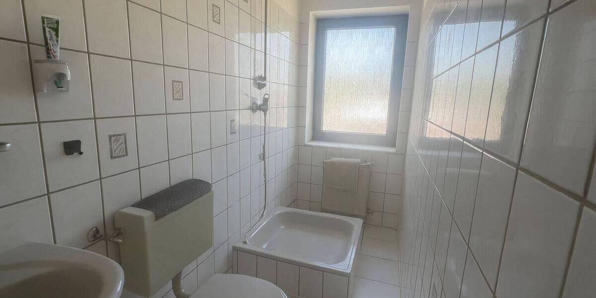 Mehrfamilienhaus, Wohnhaus Ratingen West - 6 Zimmer, 176 m&sup2;, 719.000&euro; | Angebot:25689197