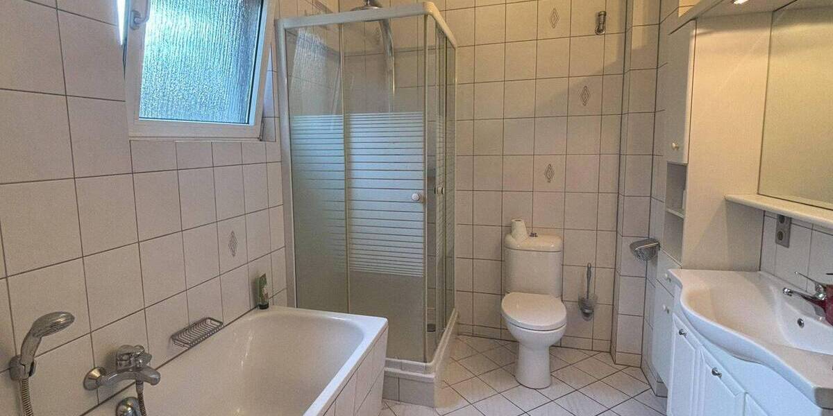 Einfamilienhaus Krefeld Inrath/Kliedbruch - 3 Zimmer, 100 m&sup2;, 489.000&euro; | Angebot:25693361
