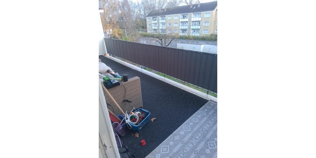 Etagenwohnung Duisburg Rheinhausen - 4 Zimmer, 100 m&sup2;, 701&euro; | Angebot:25760110