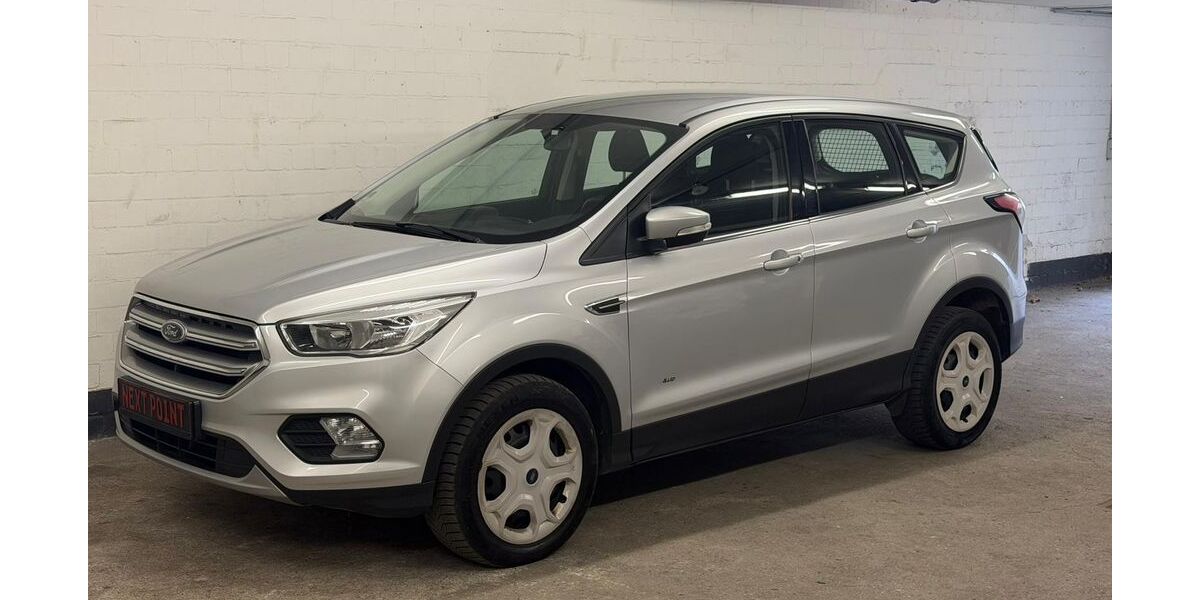 Ford Kuga 138.821 km 11.900 &euro; Düsseldorf 40468