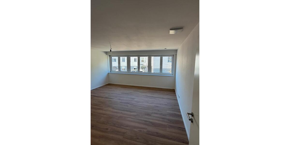 Etagenwohnung Erkelenz - 2 Zimmer, 52 m&sup2;, 900&euro; | Angebot:26099095
