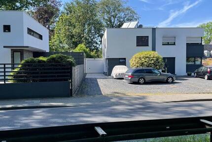 Haus Mönchengladbach West - 4 Zimmer, 140 m&sup2;, 699.000&euro; | Angebot:26799551