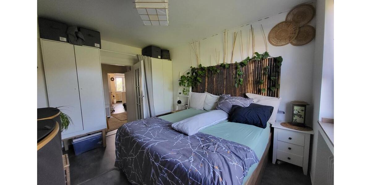 Etagenwohnung Krefeld Cracau - 3 Zimmer, 83 m&sup2;, 890&euro; | Angebot:27585288