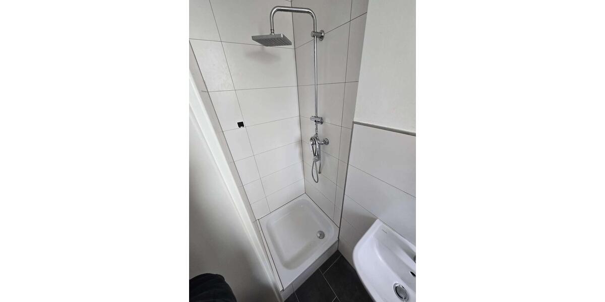 Etagenwohnung Krefeld - 1 Zimmer, 31 m&sup2;, 330&euro; | Angebot:25884294